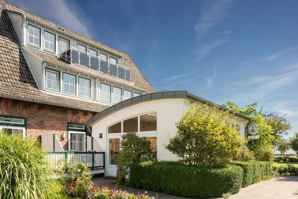Hotel Am Wind Grossenbrode Exterior photo